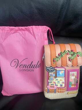 Vendula London Voyage Travel Shop Phone Pouch Crossbody Bag